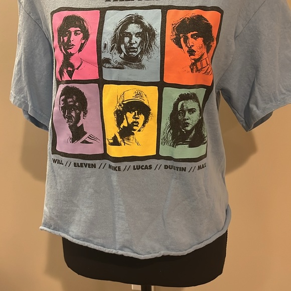 Stranger thing blue T shirt - Picture 3 of 7
